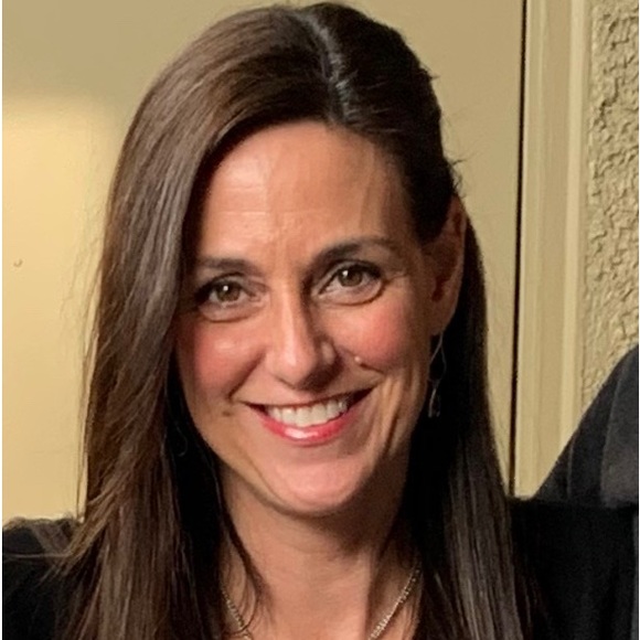 Meet your Posher, Seana - Picture 1 of 1